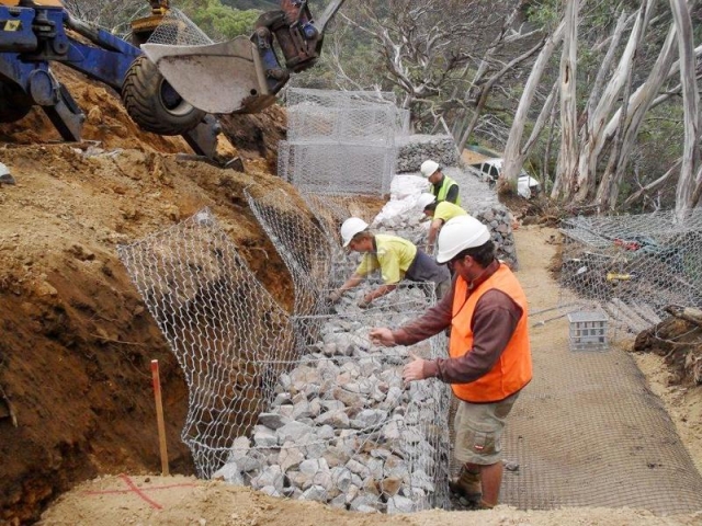 石籠網(wǎng)施工現(xiàn)場-01 石籠網(wǎng)施工現(xiàn)場-01